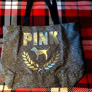 PINK large lightweight zippered purse